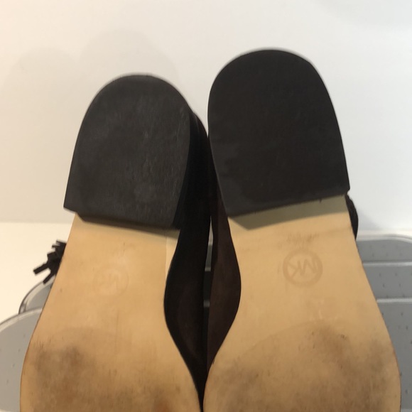 HP 🏆 Michael Kors Rhea Fringe Coffee Booties 8 - Picture 10 of 12